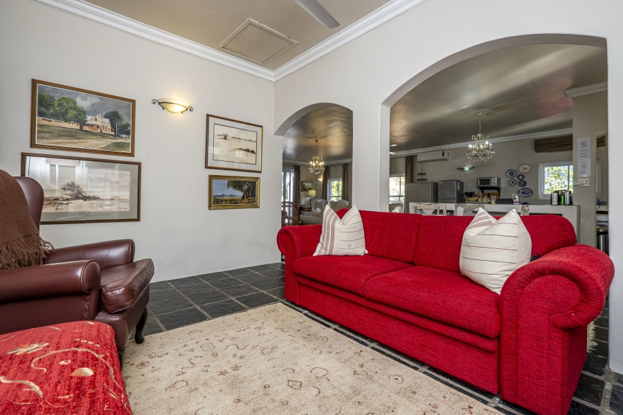 2 Bedroom Property for Sale in Franschhoek Western Cape